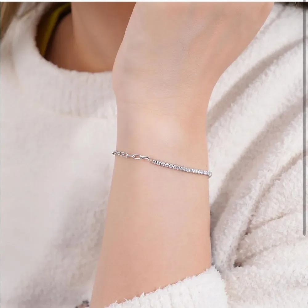 14k Diamond Chain Bracelet Trendy Elegance - Picture 10 of 11